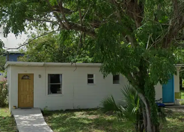 Property at 746 S Lee Ave Unit A, Orlando, FL, 32805, 2 beds, 1 bath, [object Object]