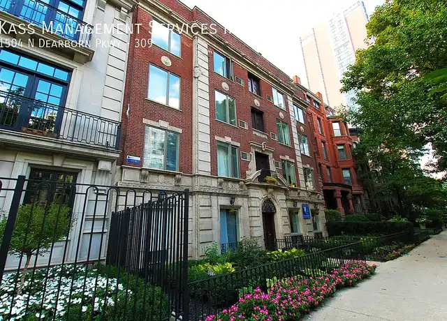 Property at 1504 N Dearborn Pkwy, Chicago, IL, 60610, 0 beds, 1 bath, [object Object]