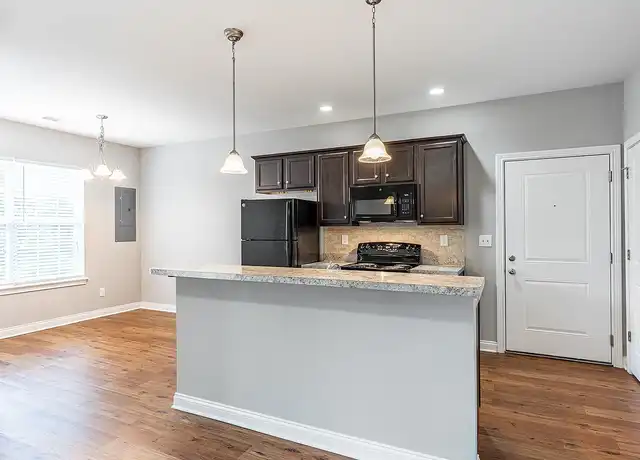 Property at Palomar View Apartments - 4121 Reserve Rd, Lexington, KY, 40514, 2 beds, 2 baths, [object Object]