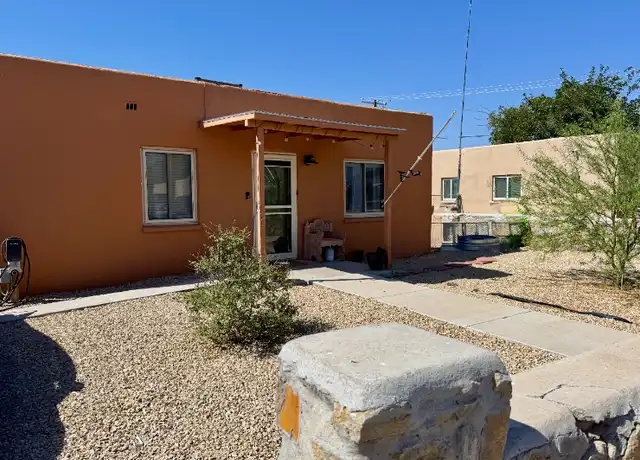 Property at 143 W Gallagher Ave, Las Cruces, NM, 88005, 2 beds, 1 bath, [object Object]