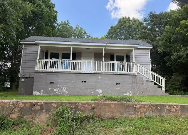 Property at 607 Flynn St, Eden, NC, 27288, 3 beds, 1 bath, [object Object]