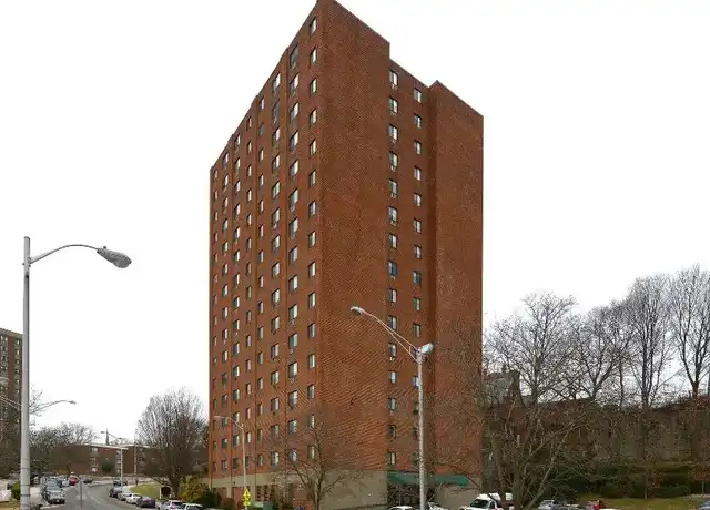 Property at 75 East Ave, Pawtucket, RI, 02860, 1 bed, 1 bath, [object Object]