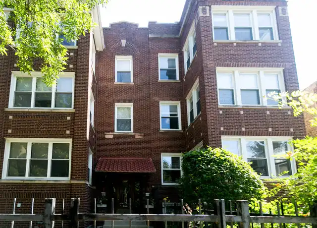 Property at 4735 N Washtenaw Ave #3, Chicago, IL, 60625, 3 beds, 1 bath, [object Object]