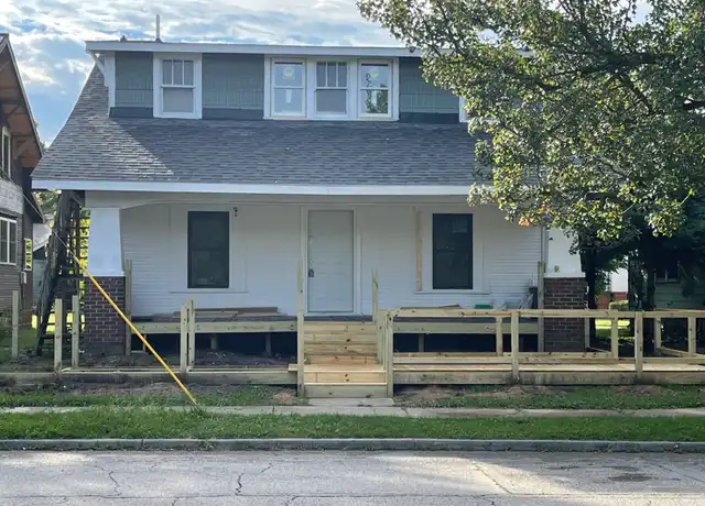 Property at 1319 W Kilgore Ave, Muncie, IN, 47305, 1 bed, 1 bath, [object Object]