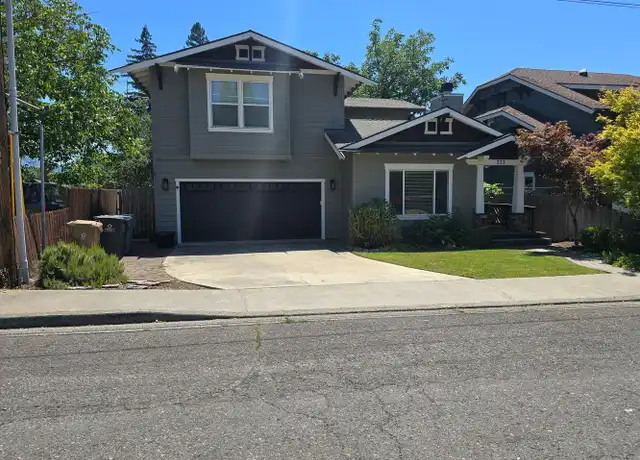 Property at 333 NE Fetzner St, Grants Pass, OR, 97526, 3 beds, 2.5 baths, [object Object]