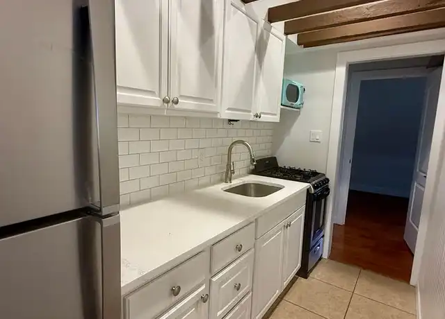 Property at 52 N Washington St Unit 4, Tarrytown, NY, 10591, 3 beds, 2 baths, [object Object]