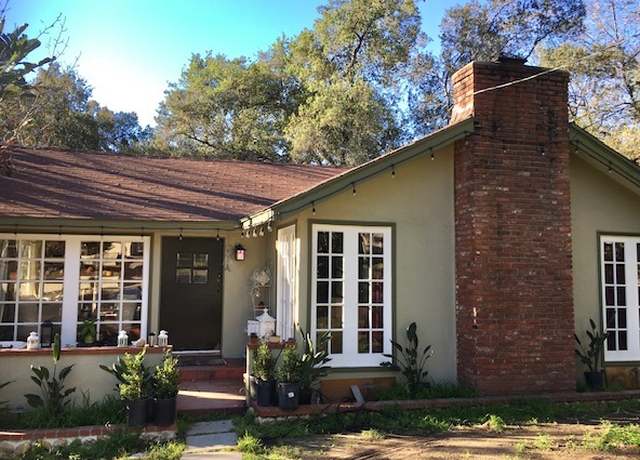 Photo of 268 E Grandview Ave, Sierra Madre, CA 91024