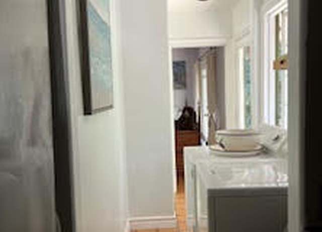 Photo of 268 E Grandview Ave, Sierra Madre, CA 91024