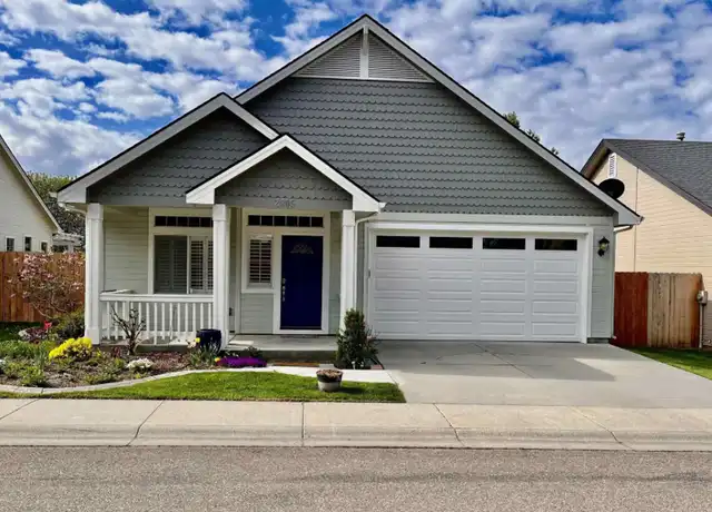 Property at 2905 E Pine Hollow Ln, Eagle, ID, 83616, 3 beds, 2 baths, [object Object]