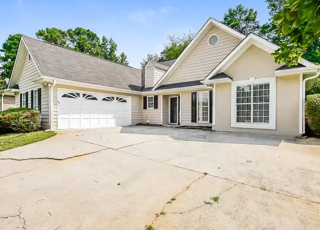 Property at 816 Ravins Way, Stockbridge, GA, 30281, 3 beds, 2 baths, [object Object]