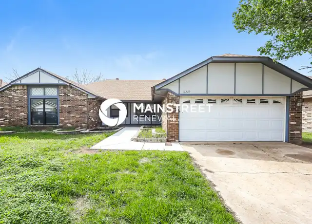 Property at 11225 Cimarron Dr, Oklahoma City, OK, 73162, 3 beds, 2 baths, [object Object]