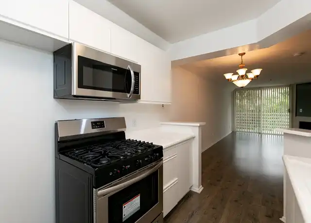 Property at Wilshire Museum Towers - 414 S Cloverdale Ave, Los Angeles, CA, 90036, 1-2 bed, 1-2 bath, [object Object]