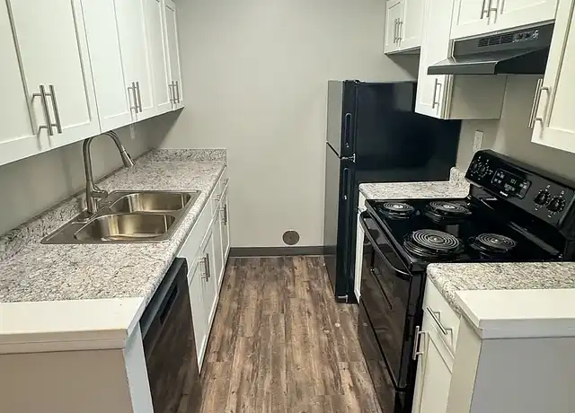 Property at North River Place Apartments - 767 Hopetown Rd, Chillicothe, OH, 45601, 2 beds, 1-1.5 bath, [object Object]