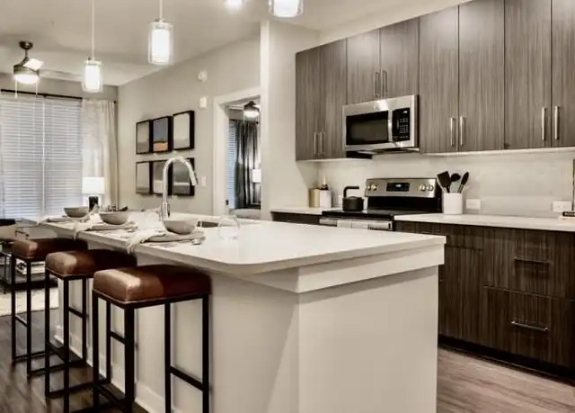 Property at 800 Galleria Pkwy SE Unit 222, Atlanta, GA, 30339, 1 bed, 1 bath, [object Object]