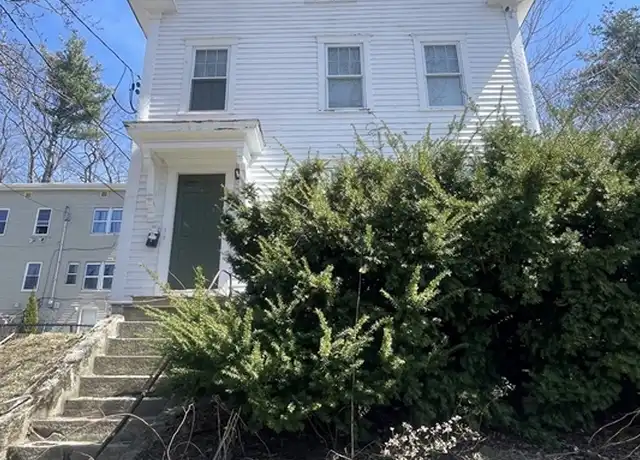 Property at 117 Marshall St Unit 1, Fitchburg, MA, 01420, 2 beds, 1 bath, [object Object]