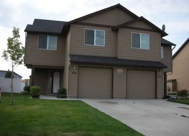 Property at 802 NE Larch Ave Unit 802, Redmond, OR, 97756, 3 beds, 2.5 baths, [object Object]