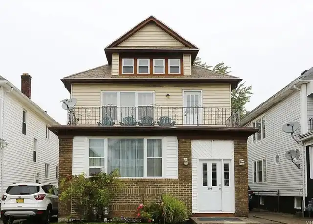 Property at 306 Hartwell Rd Unit 1, Buffalo, NY, 14216, 3 beds, 1 bath, [object Object]