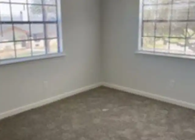 Property at 203 Maler Rd Unit 30, Sealy, TX, 77474, 2 beds, 1 bath, [object Object]