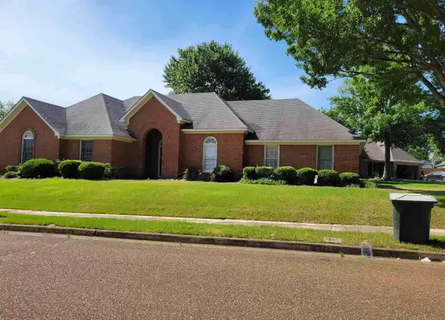 Property at 275 Joel Cv, Collierville, TN, 38017, 3 beds, 2 baths, [object Object]