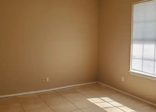 Property at 1612 Sam Houston Dr Unit EB, Harlingen, TX, 78550, 3 beds, 1.5 baths, [object Object]