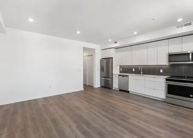 Property at 1229 N Front St Unit 4B, Philadelphia, PA, 19122, 2 beds, 1 bath, [object Object]