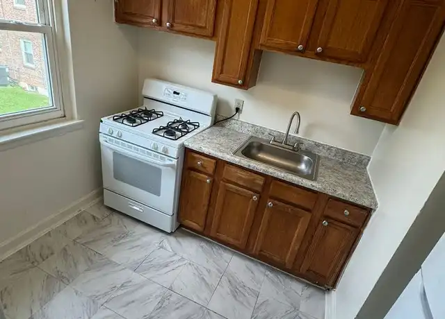 Property at 1910 Ramblewood Rd, Baltimore, MD, 21239, 2 beds, 1 bath, [object Object]