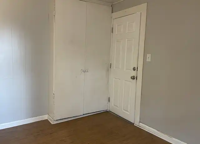 Property at 201 Elyria St Unit 3, Lodi, OH, 44254, 1 bed, 1 bath, [object Object]