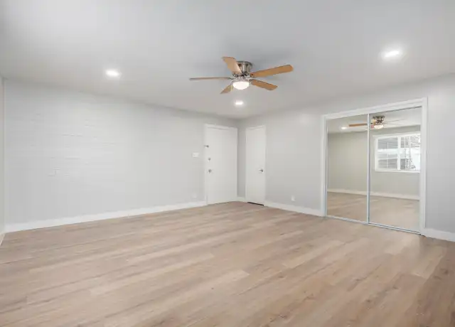 Property at 8639 N 7th St Unit 6, Phoenix, AZ, 85020, 1 bed, 1 bath, [object Object]