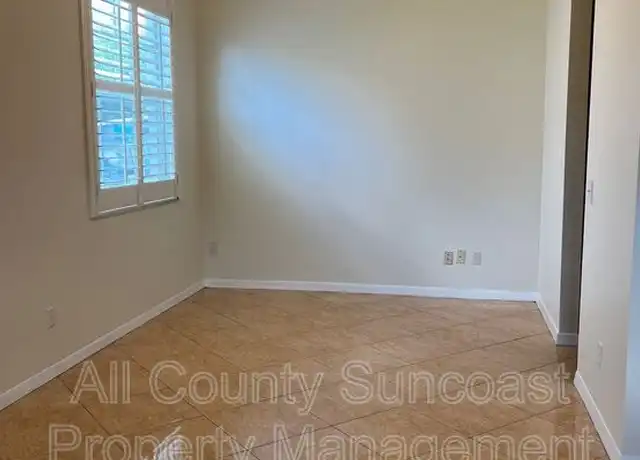 Property at 10546 Peppergrass Ct, Trinity, FL, 34655, 4 beds, 2 baths, [object Object]