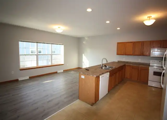 Property at 4201 Owl Creek Dr Unit 4217, Madison, WI, 53718, 3 beds, 2.5 baths, [object Object]