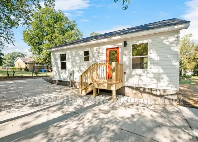Property at 1202 E 34th St, Chattanooga, TN, 37407, 2 beds, 1 bath, [object Object]