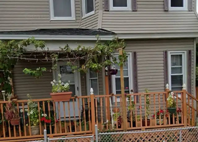 Property at 1241 N High St Unit 2, Fall River, MA, 02720, 2 beds, 1 bath, [object Object]