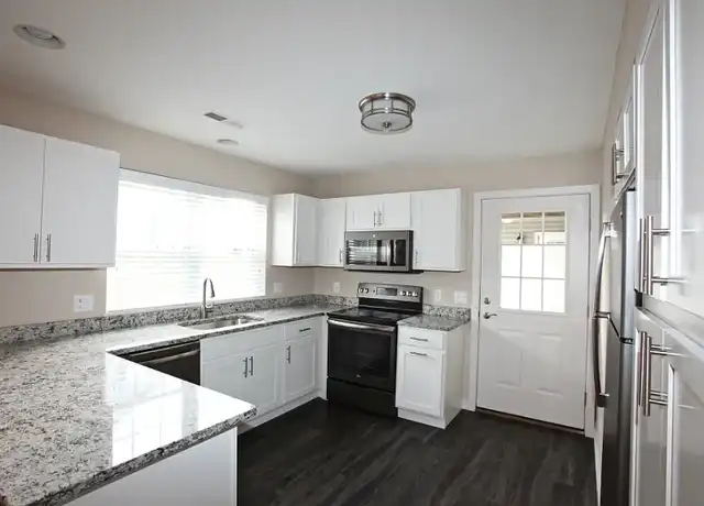 Property at Stonebrooke Village Apartments - 2948 Stonebrooke Ln, Medina, OH, 44256, 1-2 bed, 1.5-2 baths, [object Object]