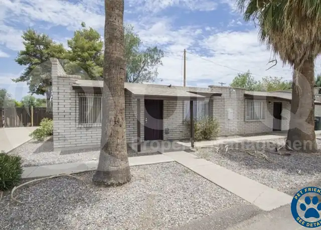 Property at 2201 W Belmont Ave Unit 4, Phoenix, AZ, 85021, 2 beds, 1 bath, [object Object]