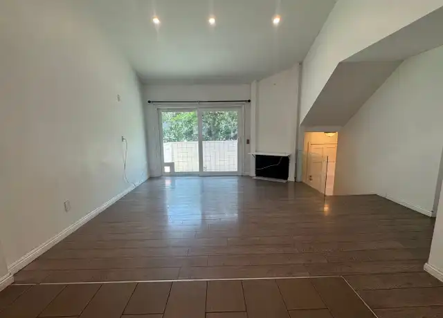 Property at 590 W Huntington Dr Unit 1, Arcadia, CA, 91007, 2 beds, 2 baths, [object Object]