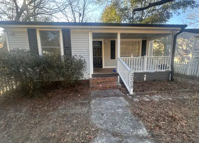 Property at 2008 Poplar St, Wilmington, NC, 28401, 2 beds, 1 bath, [object Object]