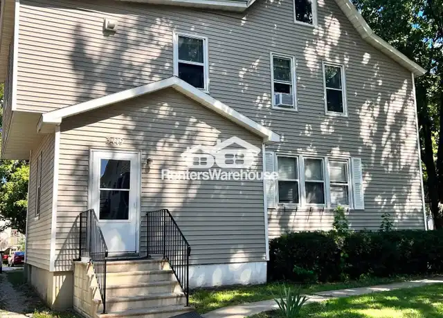 Property at 3419 1st St Unit 4, Des Moines, IA, 50313, 1 bed, 1 bath, [object Object]