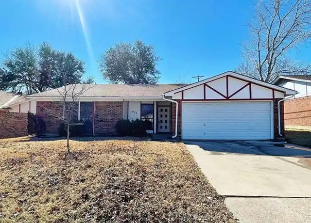 Property at 926 Lemontree Dr, Arlington, TX, 76017, 3 beds, 2 baths, [object Object]