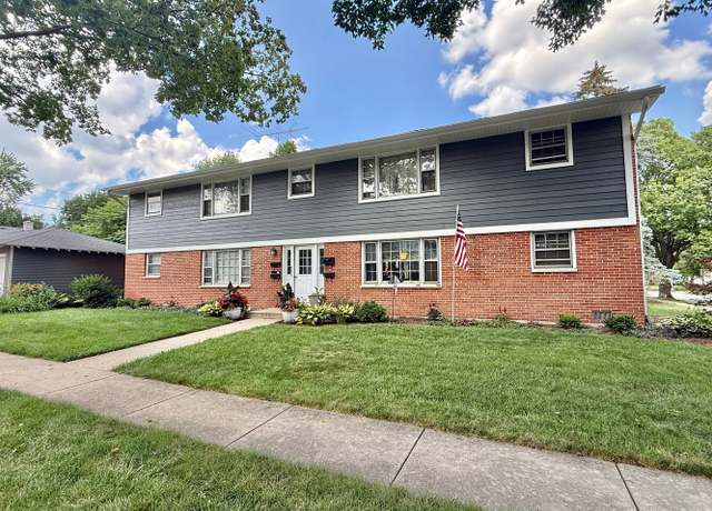 Photo of 707 North St Unit D, Geneva, IL 60134