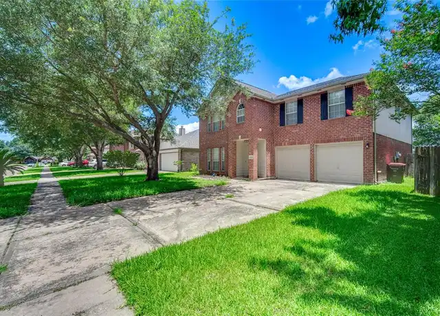 Property at 22810 W Waterlake Dr, Richmond, TX, 77406, 4 beds, 2.5 baths, [object Object]