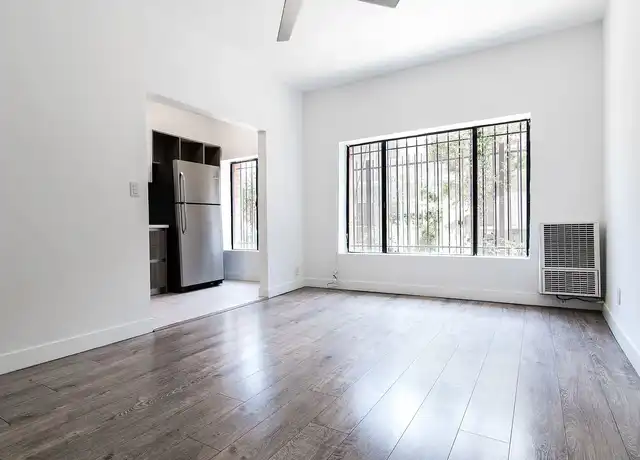 Property at Irolo Apartments - 932 Irolo St, Los Angeles, CA, 90006, 0 beds, 1 bath, [object Object]