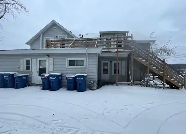 Property at 1305 Merrill Ave Unit 4, Wausau, WI, 54401, 1 bed, 1 bath, [object Object]