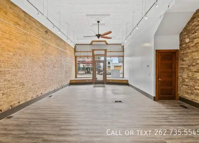 Property at 232 Main St Unit Lower, Racine, WI, 53403, 0 beds, 1 bath, [object Object]