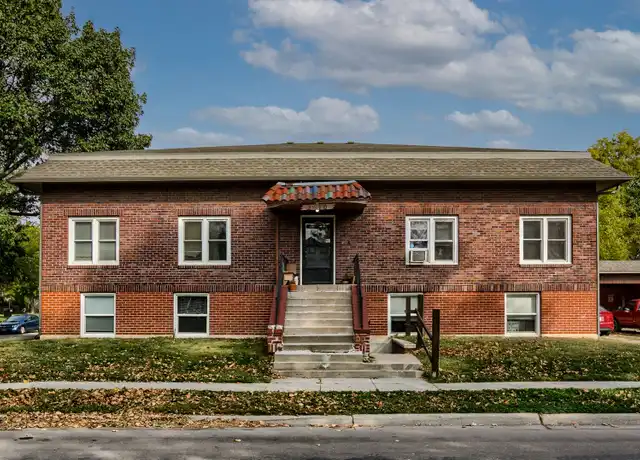 Property at 2910 Dudley St #6, Lincoln, NE, 68503, 2 beds, 1 bath, [object Object]