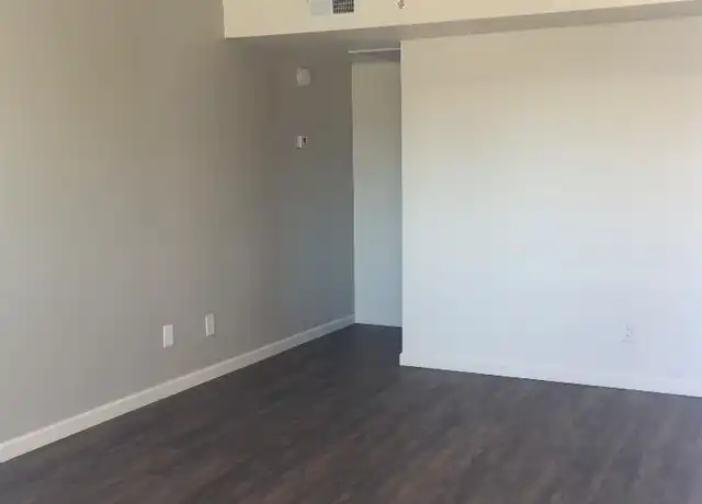 Property at 633 W 1st Ave Unit 201, Mesa, AZ, 85210, 1 bed, 1 bath, [object Object]