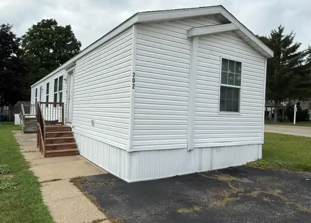 Property at 202 Roger H Ln, Battle Creek, MI, 49037, 2 beds, 2 baths, [object Object]