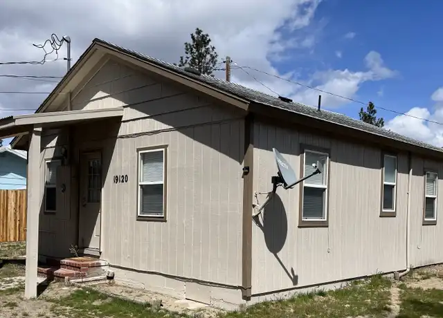 Property at 19120 1st Ave, Weed, CA, 96094, 2 beds, 1 bath, [object Object]