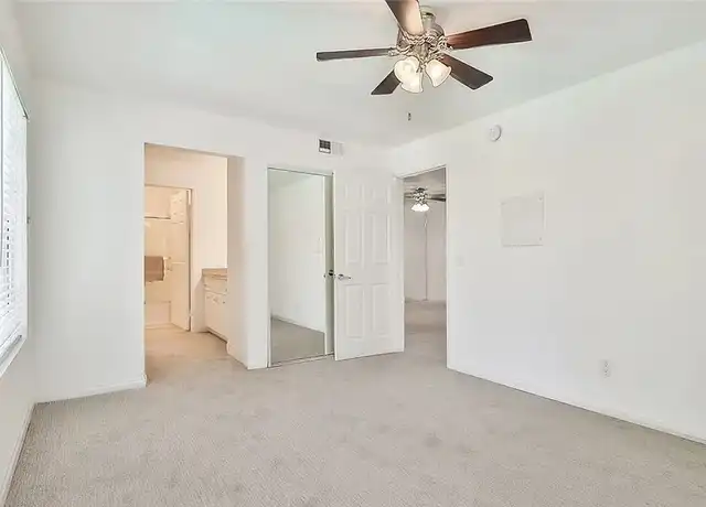 Property at 21450 Burbank Blvd, Woodland Hills, CA, 91367, 1 bed, 1 bath, [object Object]