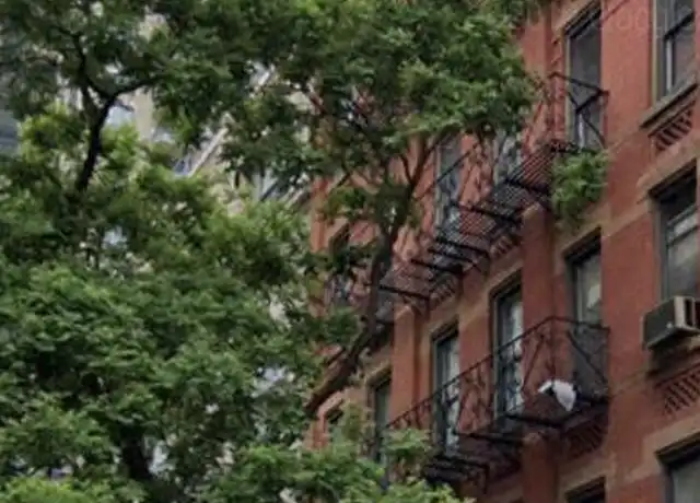 Property at 213 E 84th St, New York, NY, 10028, 1 bed, 1 bath, [object Object]