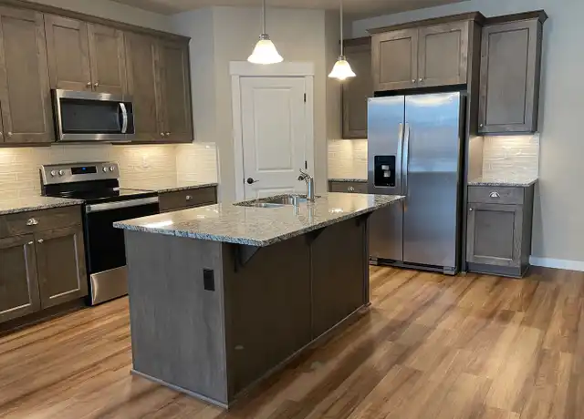 Property at 7039 S Ridge Way, Ridgefield, WA, 98642, 3 beds, 2.5 baths, [object Object]
